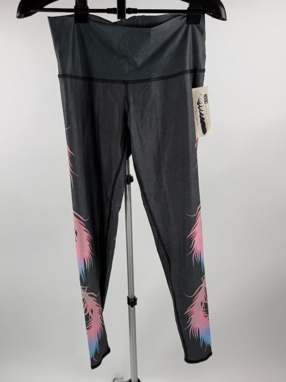 Teeki Feather Print High Waist Yoga Leggings Black Pink Blue Size L